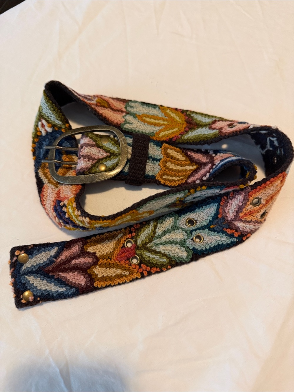 PISTIL Peruvian Wool Floral Embroidered Belt, Brass Buckle Size Medium - Picture 5 of 8